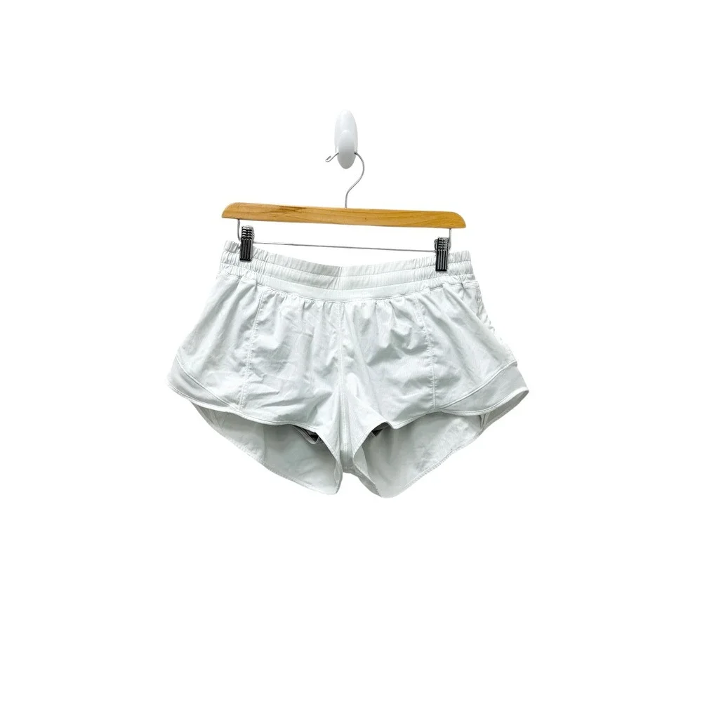 Lululemon Hotty Hot Short II 2.5 White Running Shorts Size 12 W8H01S‎